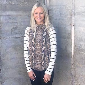 Snake skin print color block hoodie top